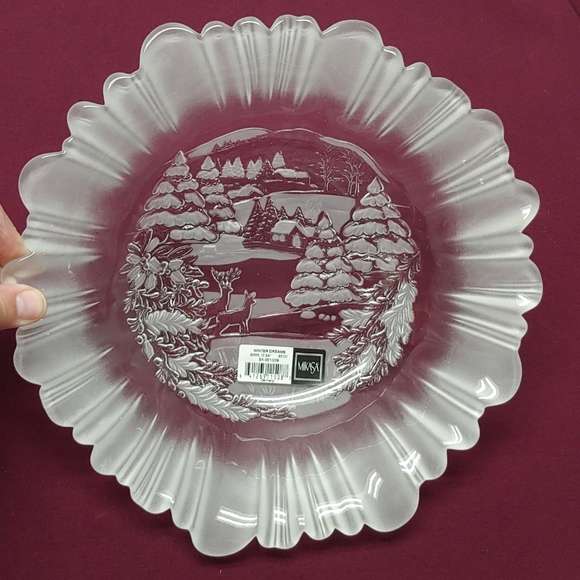 Mikasa Frosted Winter Scene Bowl!!! - Picture 1 of 11